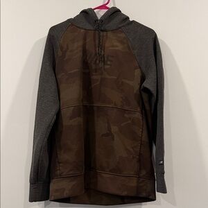 American Eagle Outfitters Dark Gray Camo Sweatshirt